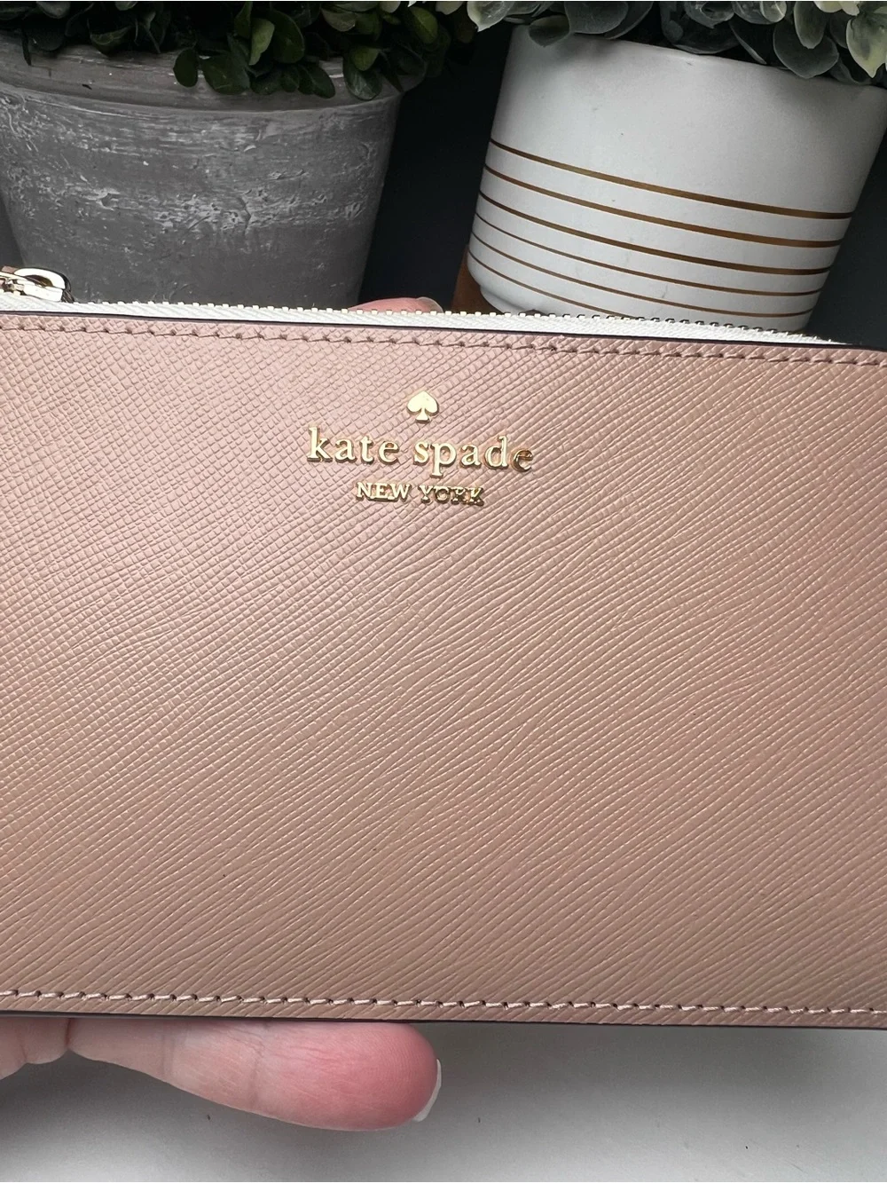Kate Spade Colorblock Saffiano Wristlet Wallet Taupe Cream Gold Zip Classic